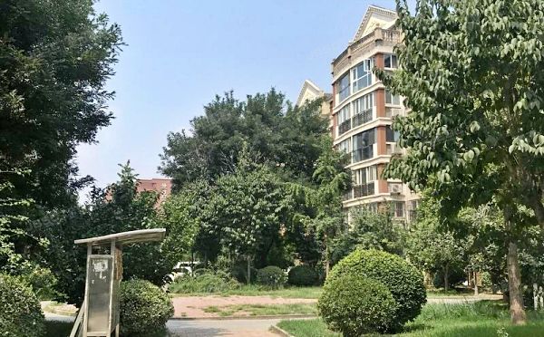 房山区 汇丰街4号院10号6层3单元602（世界名园）