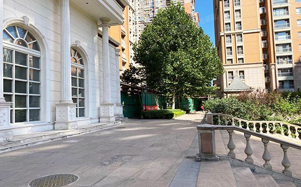 朝阳区 科荟路8号2号楼-201、-101、001、101、201号（荣尊堡）商业