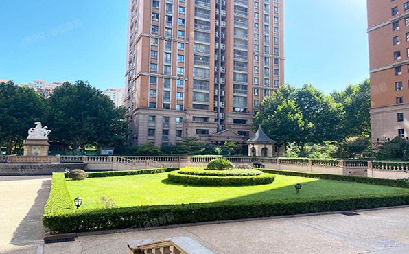 朝阳区 科荟路8号2号楼-201、-101、001、101、201号（荣尊堡）商业