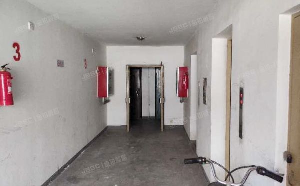 西城区 马连道东街15号院7号楼3层308（红莲晴园）