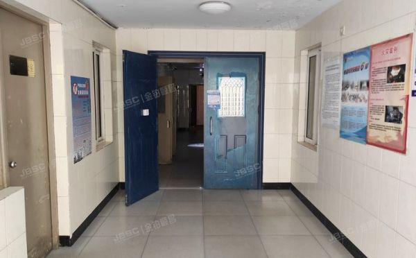 西城区 马连道东街15号院7号楼3层308（红莲晴园）