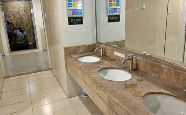 丰台区 果园6号楼15层1823号（金泰商贸大厦）办公