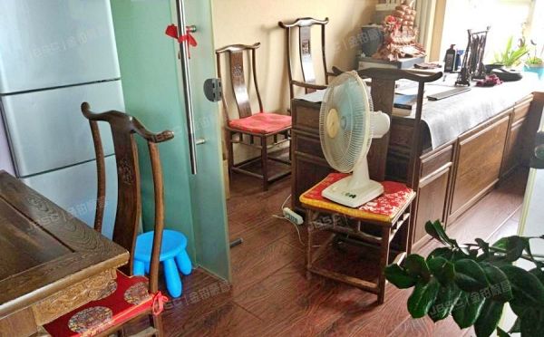 丰台区 果园6号楼15层1823号（金泰商贸大厦）办公