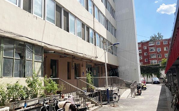 朝阳区 黄寺大街28号院2号楼9层905