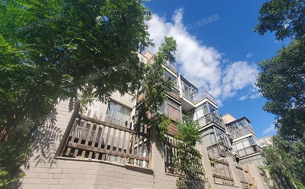 昌平区国通家园二区27号楼4层4单元402号果岭小镇