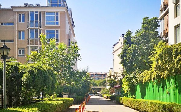 顺义区 双裕西区甲7号楼3层一单元301（白露雅园西区）