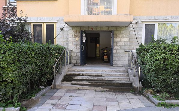 房山区 汇丰街4号院10号6层3单元602（世界名园）