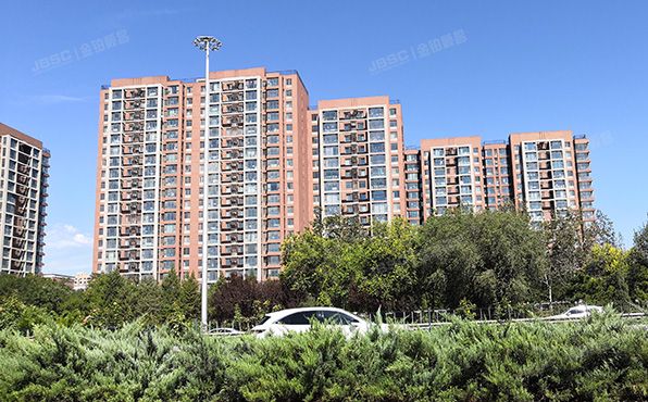 海淀区 太平路36号院7号楼6层2单元702（新兴年代）