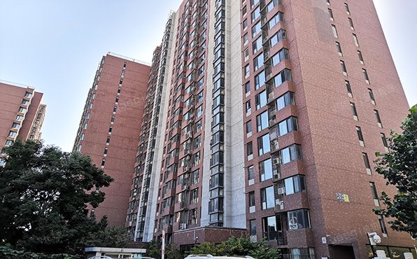 海淀区 太平路36号院7号楼6层2单元702（新兴年代）