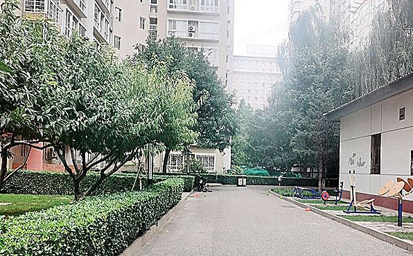 海淀区 增光路37号中海馥园4号楼2层1单元203