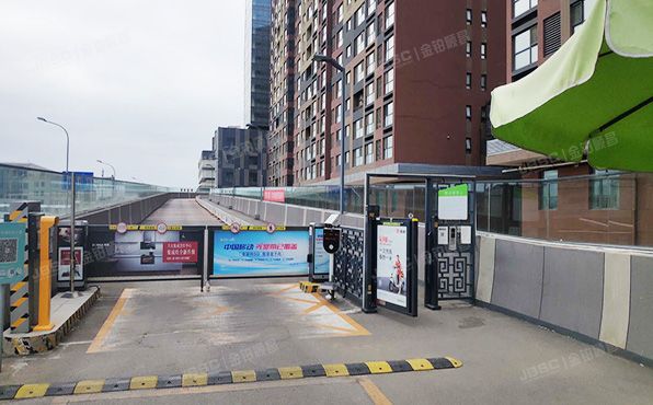 丰台区 郭公庄南街19号院2号楼5层2单元502（京投银泰万科西华府）