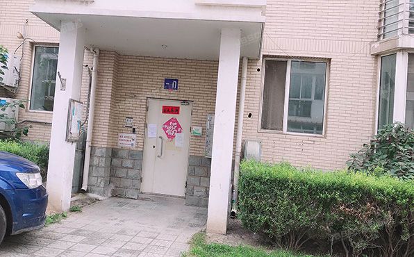 顺义区 双裕西区甲7号楼3层一单元301（白露雅园西区）