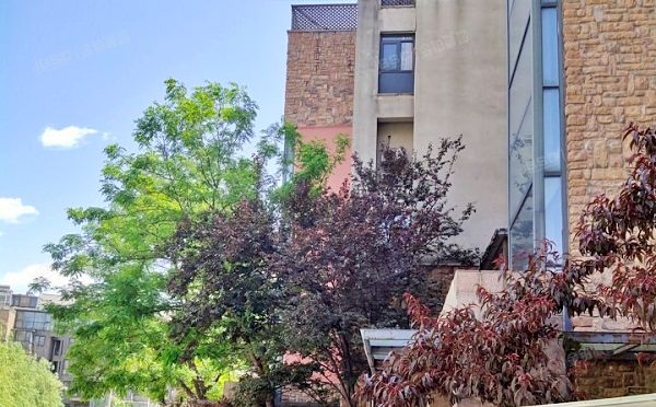 昌平区 定泗路216号院22号楼3至4层3单元301号（北京洋房）