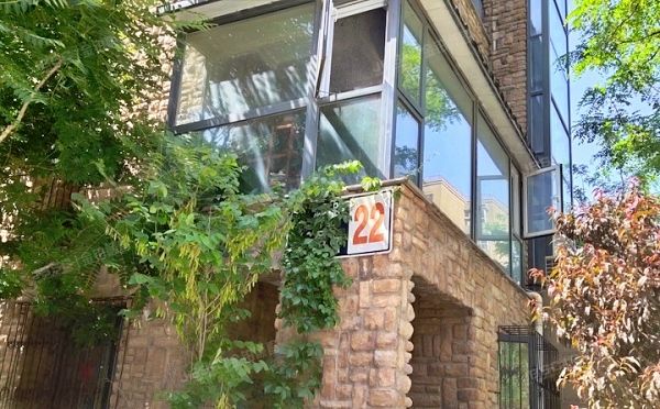 昌平区 定泗路216号院22号楼3至4层3单元301号（北京洋房）
