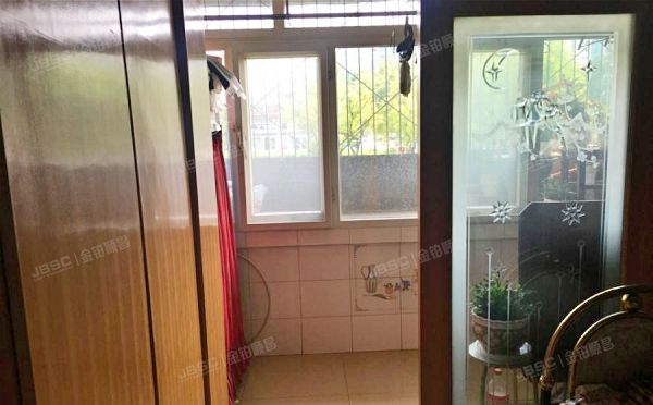 顺义区 仓上小区24号楼2层二单元202