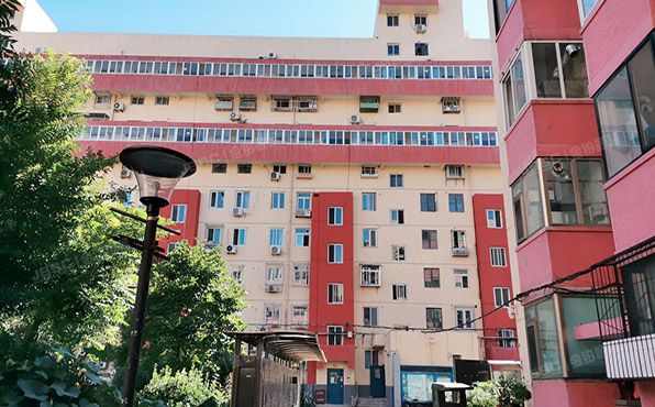 朝阳区 华严北里甲64号楼6层2单元601号