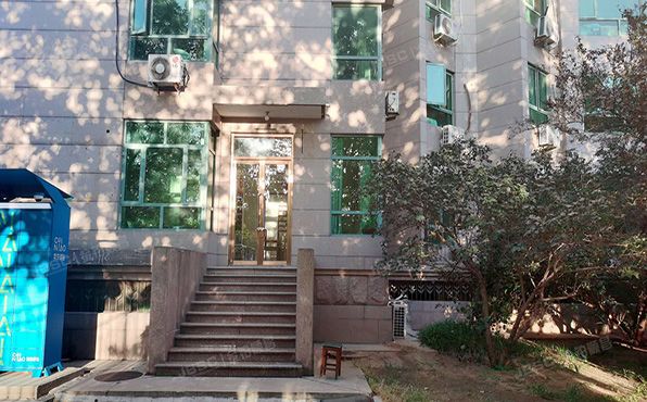 海淀区 太阳园17号楼104室