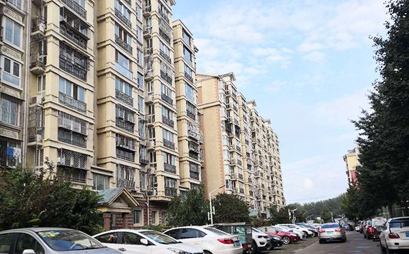 房山区 汇丰街4号院10号3层1单元301（世界名园）