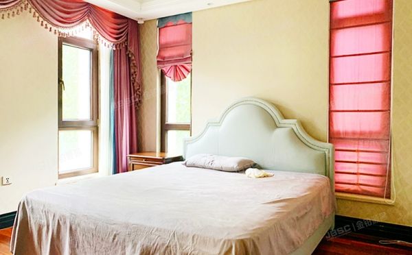 大兴区 宏旭路一号院28号楼-2层至2层101（鸿坤林语墅）