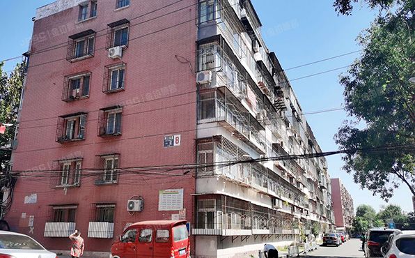 丰台区 和义东里一区8号楼3层2单元302号 经适房