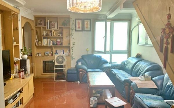 东城区 金鱼池中区8号楼3单元601号