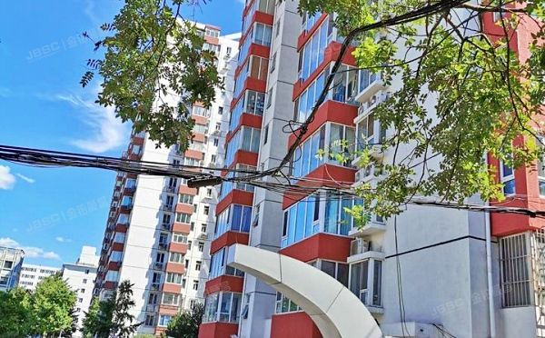 朝阳区 安华西里三区12号楼1单元301号 房改房