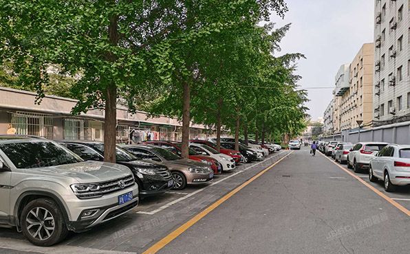 朝阳区 安华西里三区12号楼1单元301号 房改房