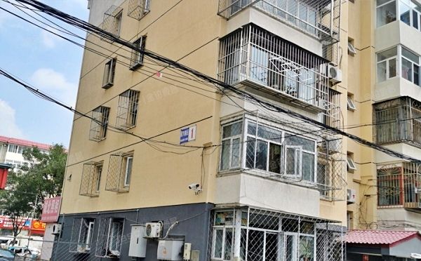 顺义区 双兴南区一号楼一单元六至七层601室