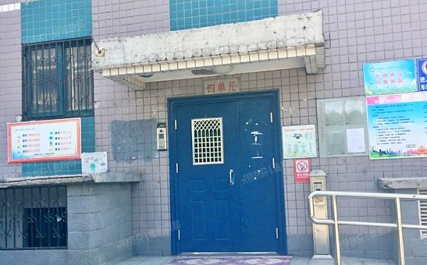 门头沟区 倚山嘉园8号楼9层4单元903室