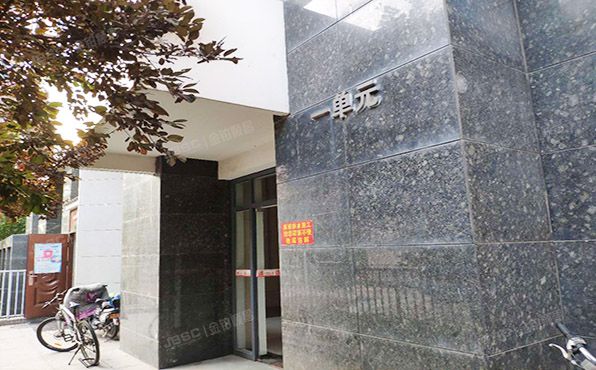 朝阳区 十里堡甲2号院1号楼7层1单元801号（首创爱这城）