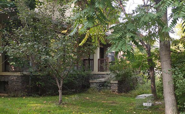 密云区 密溪路33号院2区33-1至2层2区33（君山别墅）