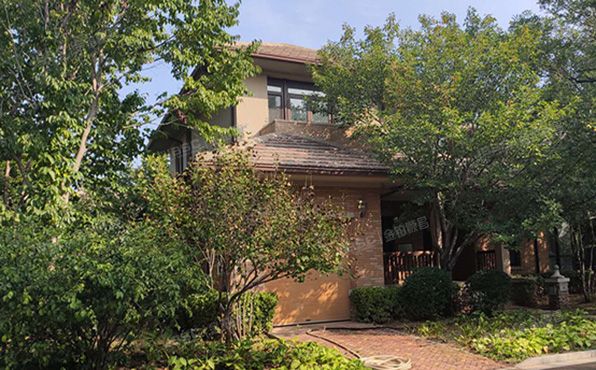 密云区 密溪路33号院2区33-1至2层2区33（君山别墅）