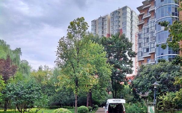 海淀区 半壁街南路18号2层A201（水岸名居）