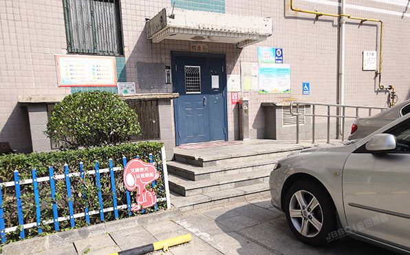 门头沟区 倚山嘉园8号楼9层4单元903室