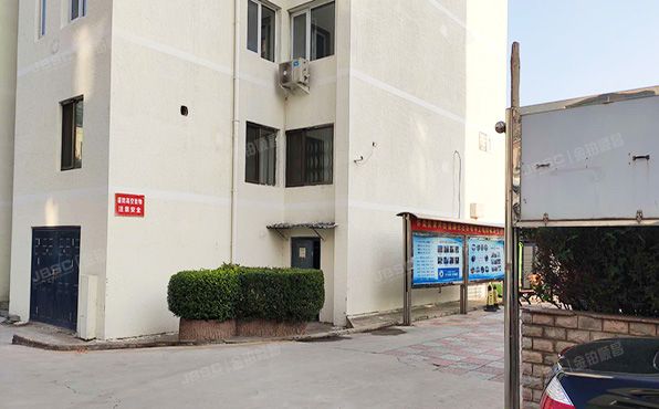 怀柔区 湖光小区33号院梅苑2号楼3单元301