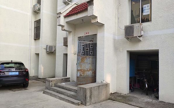 怀柔区 湖光小区33号院梅苑1号楼2单元202