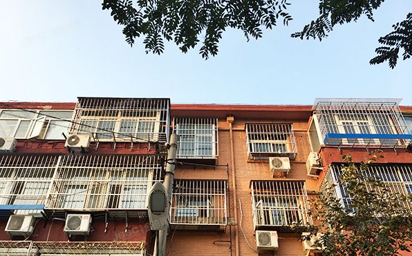 通州区 云景北里4号楼4层1单元11号（五所家属院）