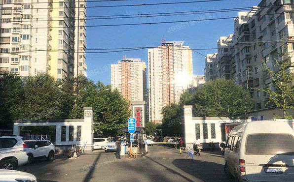 朝阳区 十里堡东里107号楼2层202号（中泰雅轩）