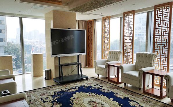 朝阳区 万科大都会6层702+车位 办公