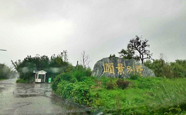 通州区 草寺500号院二区32号楼1至2层01（天鸿颐景别墅）