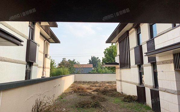 通州区 草寺500号院二区17号楼1至2层01（天鸿颐景别墅）