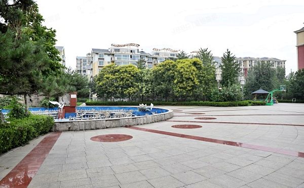 房山区-窦店镇 汇丰街3号院1号楼2单元701号（世界名园）