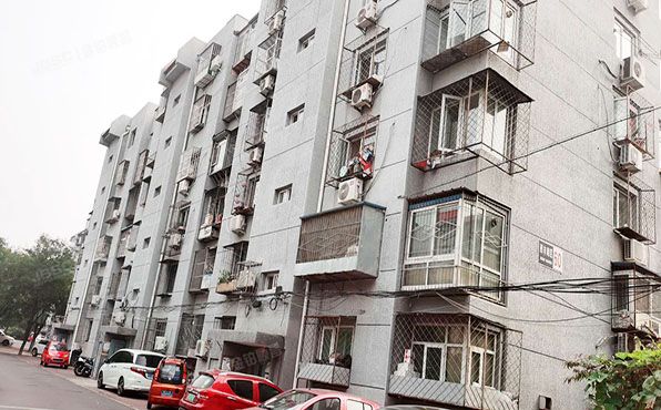 顺义区 西辛南区60号楼4层1单元402