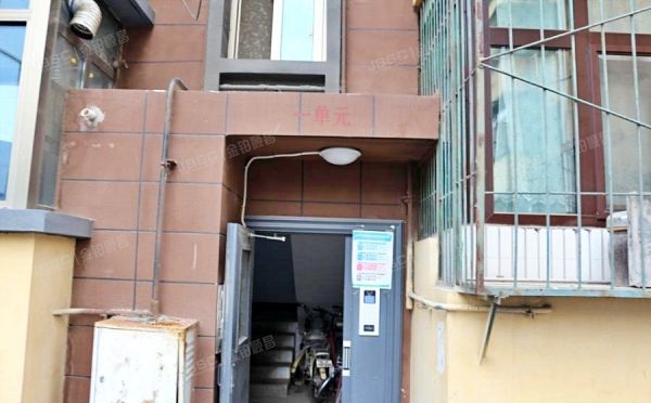 通州区 玉桥西路68号楼3层131号（格兰晴天）