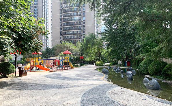 东城区 香河园街1号8号楼7层802（万国城MOMA）