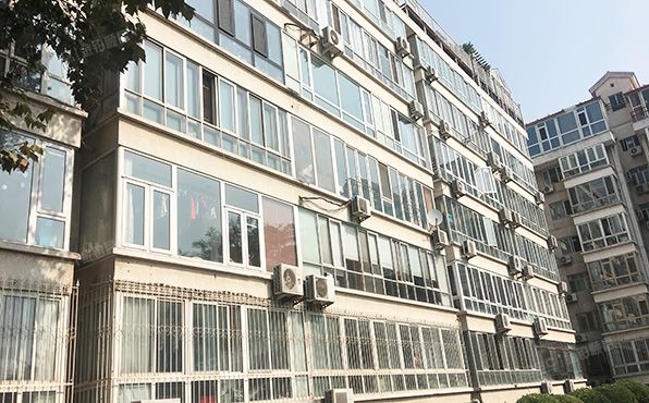 东城区 宝钞胡同1号7层4单元702（宝钞苑）