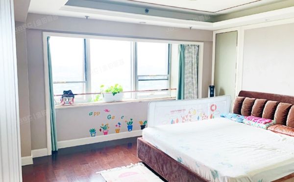 经济技术开发区文化园西路8号24号楼24层（林肯公园）