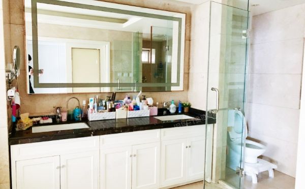 经济技术开发区文化园西路8号24号楼24层（林肯公园）