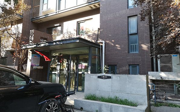 大兴区 枣园东里38号楼4层1单元401号（首邑上城）