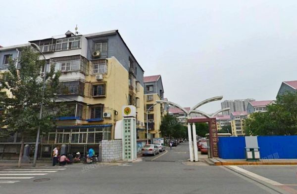 门头沟区 峪园小区13号楼4单元201号